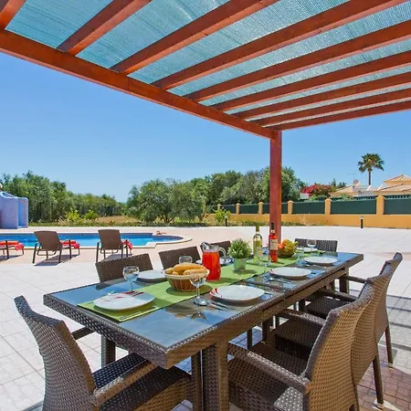 Nincha - Heated Pool - Free Wi-fi - Air Con Αλμπουφέιρα