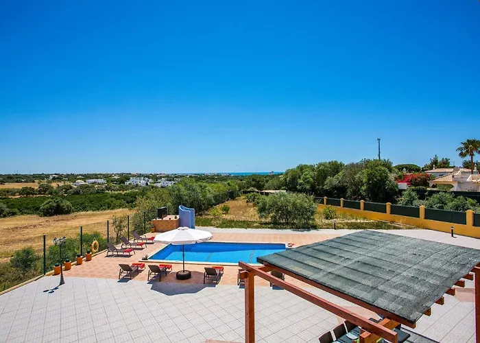 Nincha - Heated Pool - Free Wi-fi - Air Con 阿尔布费拉