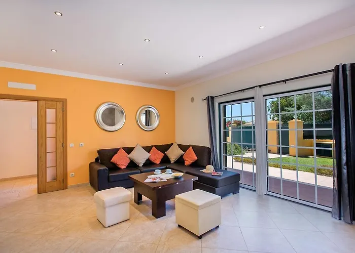 Nincha - Heated Pool - Free Wi-fi - Air Con * 阿尔布费拉