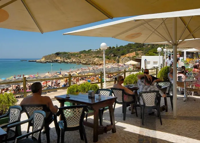 Nincha - Heated Pool - Free Wi-fi - Air Con * Albufeira